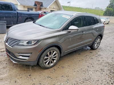 5LMCJ2C97GU****** 2016 Lincoln MKC