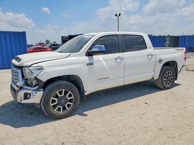 5TFHW5F10HX****** 2017 Toyota Tundra