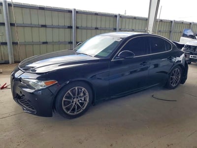ZARFAEBN1J7****** 2018 Alfa Romeo Giulia