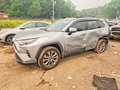 2T3A1RFVXPW****** 2023 Toyota RAV4