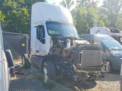 1XPBA48X7FD****** 2015 Peterbilt 579
