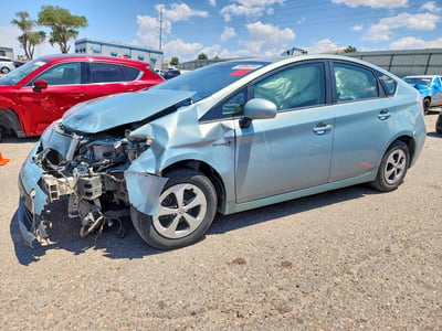 JTDKN3DU0F1****** 2015 Toyota Prius