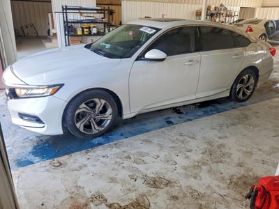 1HGCV1F42JA****** 2018 Honda Accord