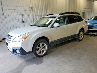 4S4BRBCC0D3****** 2013 Subaru Outback