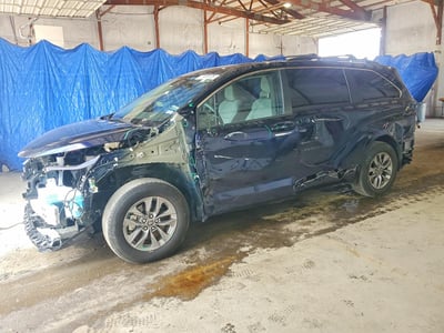5TDBRKEC1SS****** 2025 Toyota Sienna Hybrid