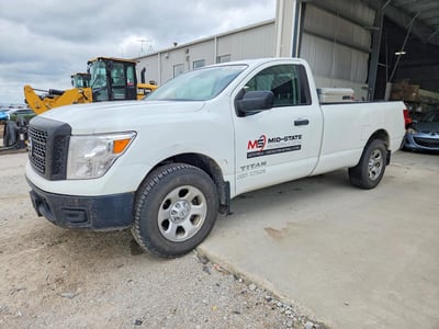 2017 Nissan Titan