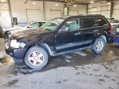 1J4GR48K05C****** 2005 Jeep Grand Cherokee