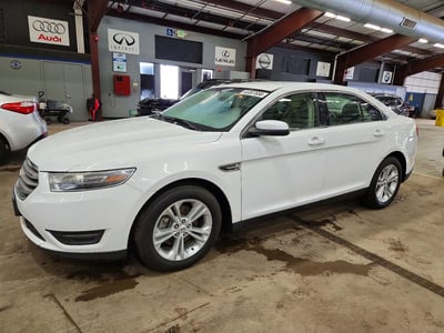 2015 Ford Taurus