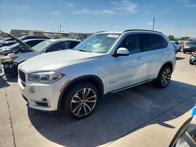 5UXKR0C53F0****** 2015 BMW X5