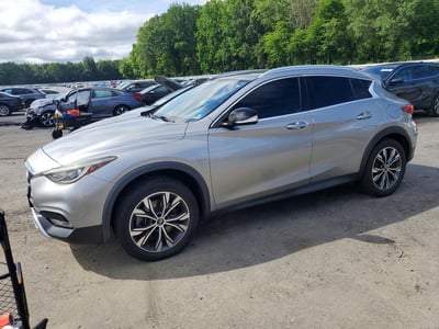 SJKCH5CR9JA****** 2018 Infiniti QX30