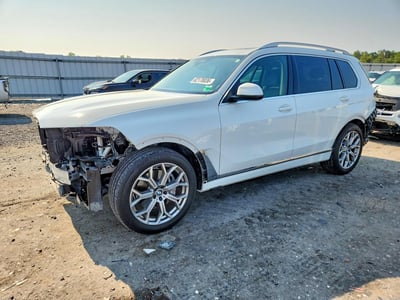 5UX23EM08R9****** 2024 BMW X7