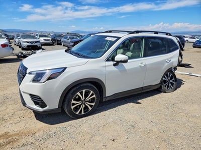 JF2SKANC3PH****** 2023 Subaru Forester