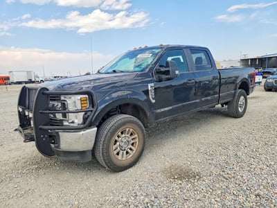 1FT8W3BT0JE****** 2018 Ford F-350