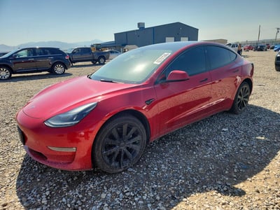 5YJ3E1EB7NF****** 2022 Tesla Model 3