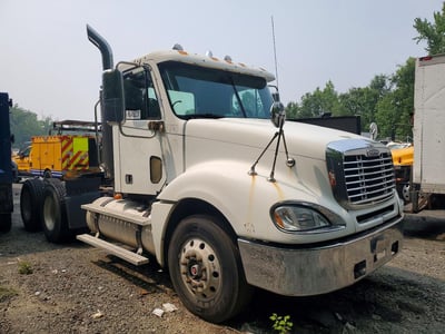 1FUJA6CK57L****** 2007 Freightliner Columbia 120