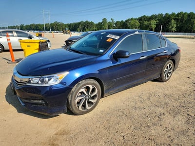 1HGCR2F93GA****** 2016 Honda Accord