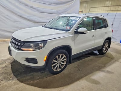 WVGSV7AX0HK****** 2017 Volkswagen Tiguan
