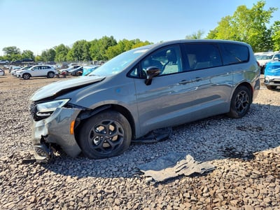 2C4RC1S71PR****** 2023 Chrysler Pacifica Hybrid