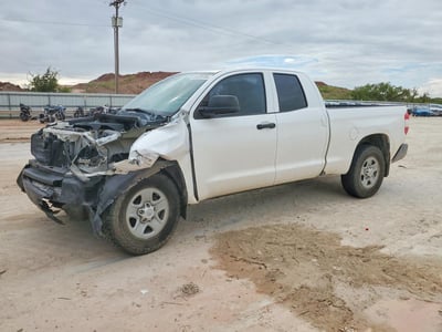 5TFRM5F13JX****** 2018 Toyota Tundra