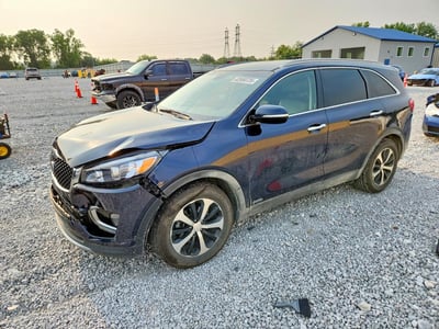 5XYPHDA11JG****** 2018 Kia Sorento