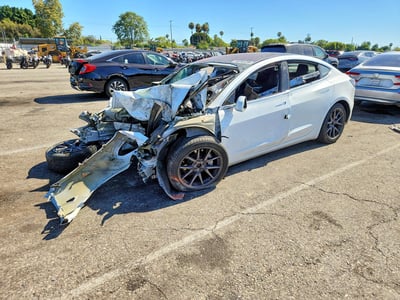 5YJ3E1EB2JF****** 2018 Tesla Model 3