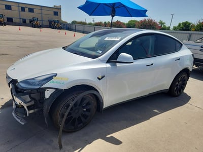 7SAYGDEE8NF****** 2022 Tesla Model Y