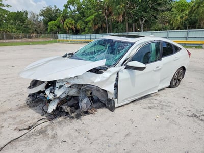 2HGFC1F3XGH****** 2016 Honda Civic
