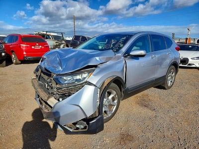 7FARW1H55JE****** 2018 Honda CR-V