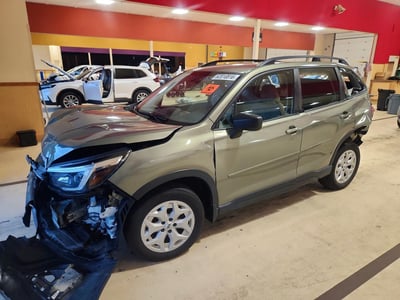 JF2SKADC3MH****** 2021 Subaru Forester