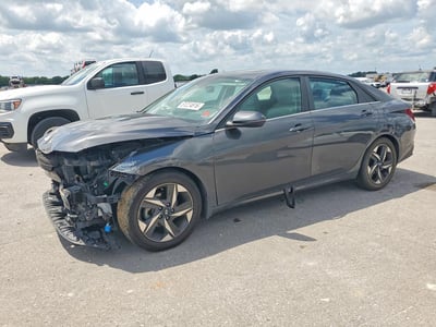 5NPLP4AG0PH****** 2023 Hyundai Elantra