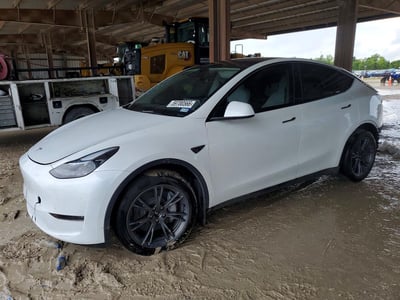 7SAYGDEEXSA****** 2025 Tesla Model Y