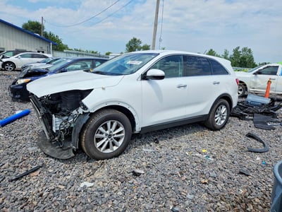 5XYPG4A39KG****** 2019 Kia Sorento