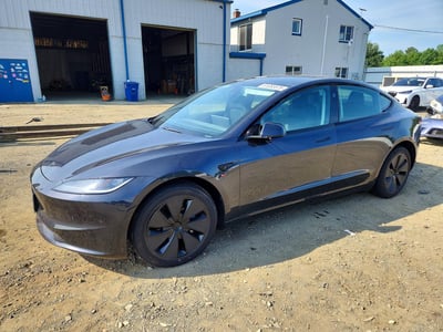 5YJ3E1EB5RF****** 2024 Tesla Model 3