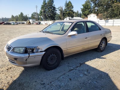 2000 Toyota Camry