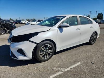 3KPF24AD8PE****** 2023 Kia Forte