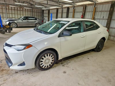 5YFBURHE5KP****** 2019 Toyota Corolla