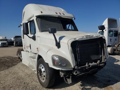 3AKJGLDR6HS****** 2017 Freightliner Cascadia 125