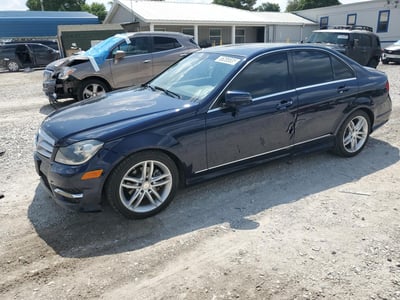 WDDGF4HB3DR****** 2013 Mercedes-Benz C-Class