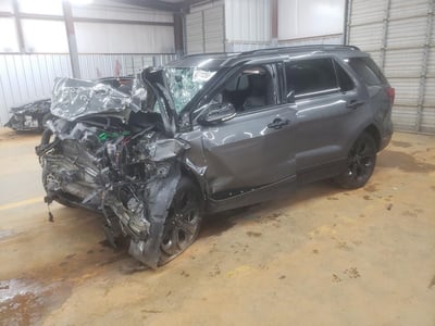 1FM5K8GT2KG****** 2019 Ford Explorer