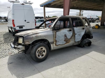 2CNBE13C126****** 2002 Chevrolet Tracker