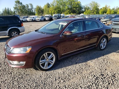 1VWCT7A33EC****** 2014 Volkswagen Passat