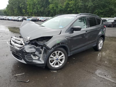 1FMCU0HD1JU****** 2018 Ford Escape