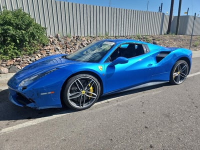 ZFF80AMA3H0****** 2017 Ferrari 488