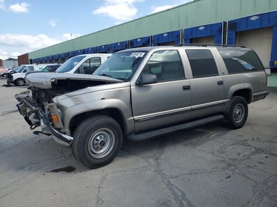 3GKGK26J6XG****** 1999 GMC Suburban