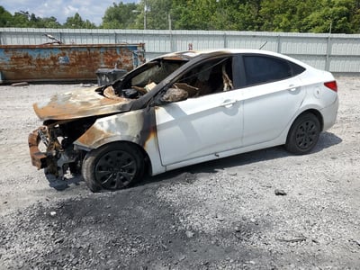 KMHCT4AE8HU****** 2017 Hyundai Accent