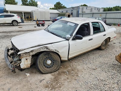 2FAFP71W1XX****** 1999 Ford Crown Victoria