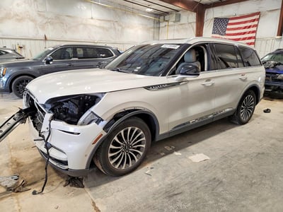 5LM5J7XC7RG****** 2024 Lincoln Aviator