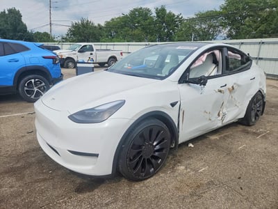 7SAYGDEF5RA****** 2024 Tesla Model Y