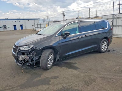 2C4RC1BG6RR****** 2024 Chrysler Pacifica