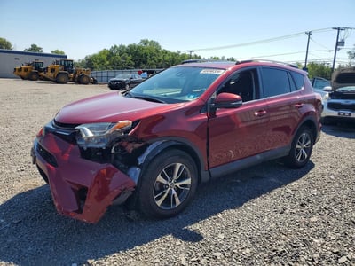 2T3RFREV1JW****** 2018 Toyota RAV4